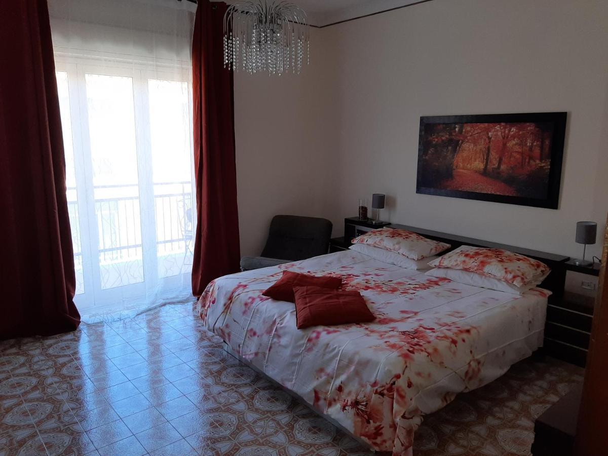 شقة Etna Sicilian House لينغواغلوسا المظهر الخارجي الصورة