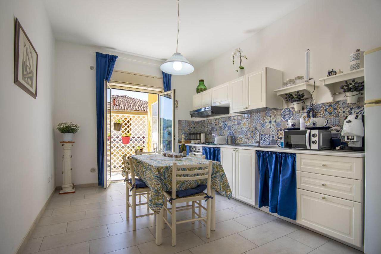 شقة Etna Sicilian House لينغواغلوسا المظهر الخارجي الصورة