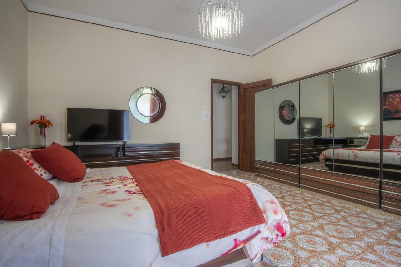 شقة Etna Sicilian House لينغواغلوسا المظهر الخارجي الصورة