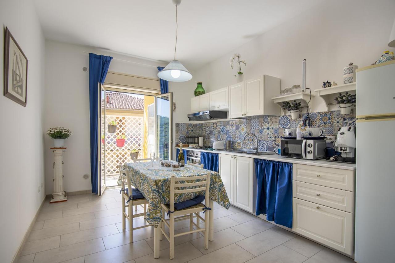 شقة Etna Sicilian House لينغواغلوسا المظهر الخارجي الصورة